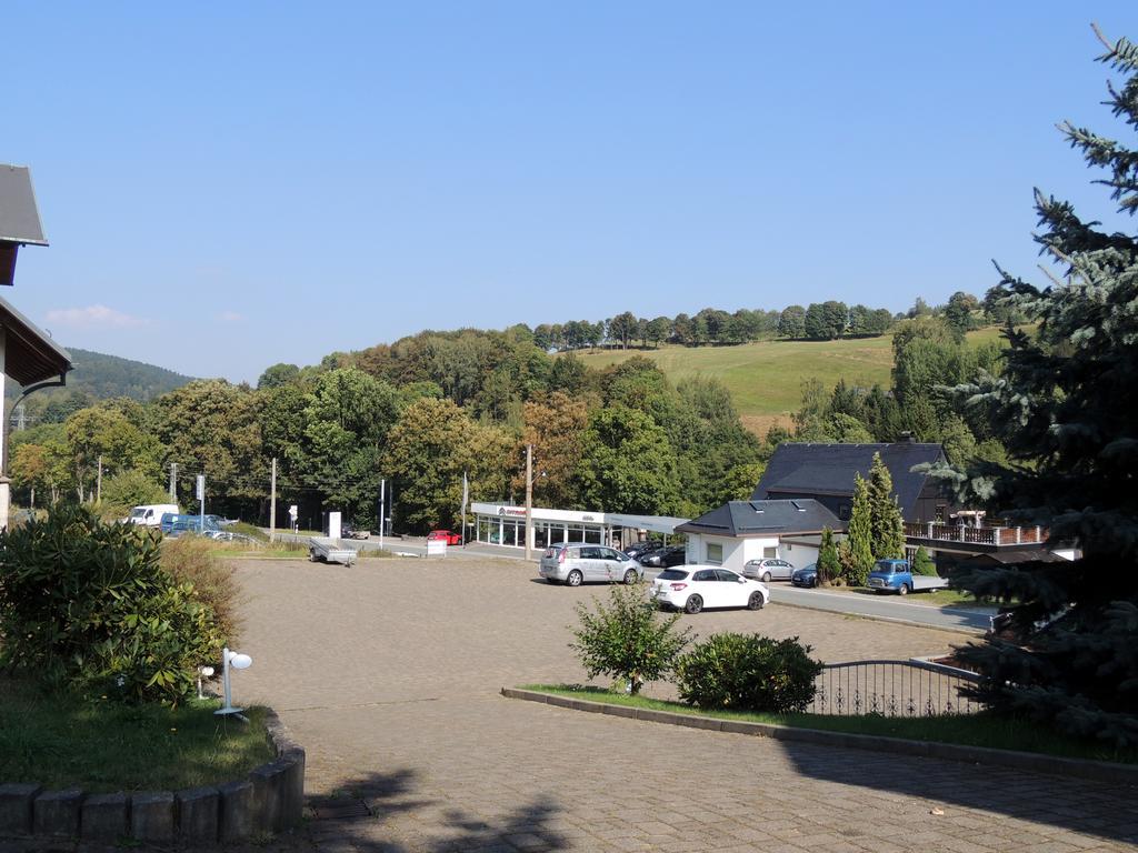 Gaestehaus Am Hirtenberg ไบรเทนบรุนน์ ภายนอก รูปภาพ