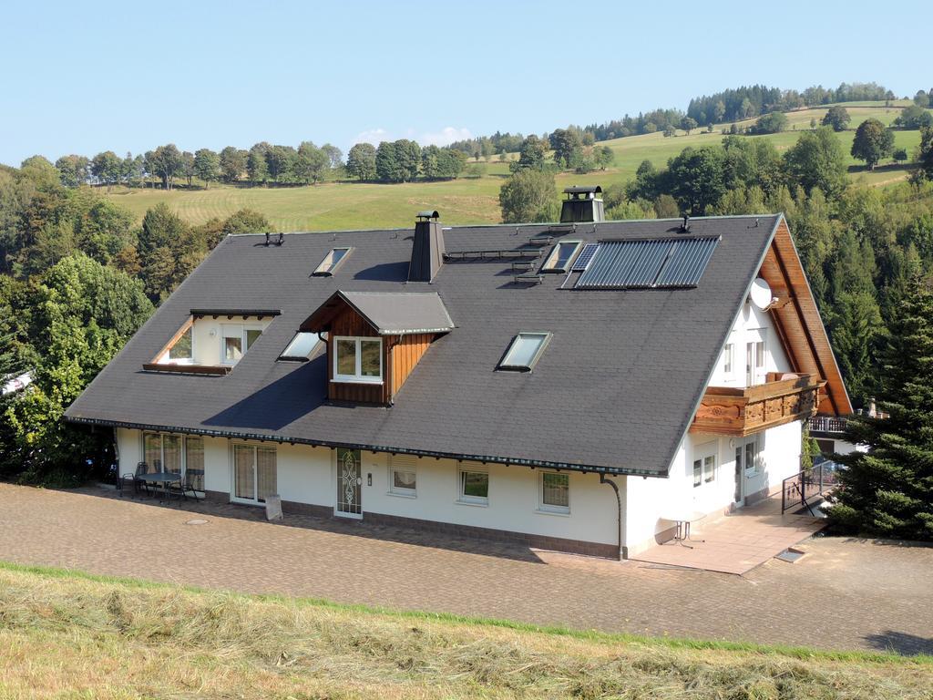 Gaestehaus Am Hirtenberg ไบรเทนบรุนน์ ภายนอก รูปภาพ