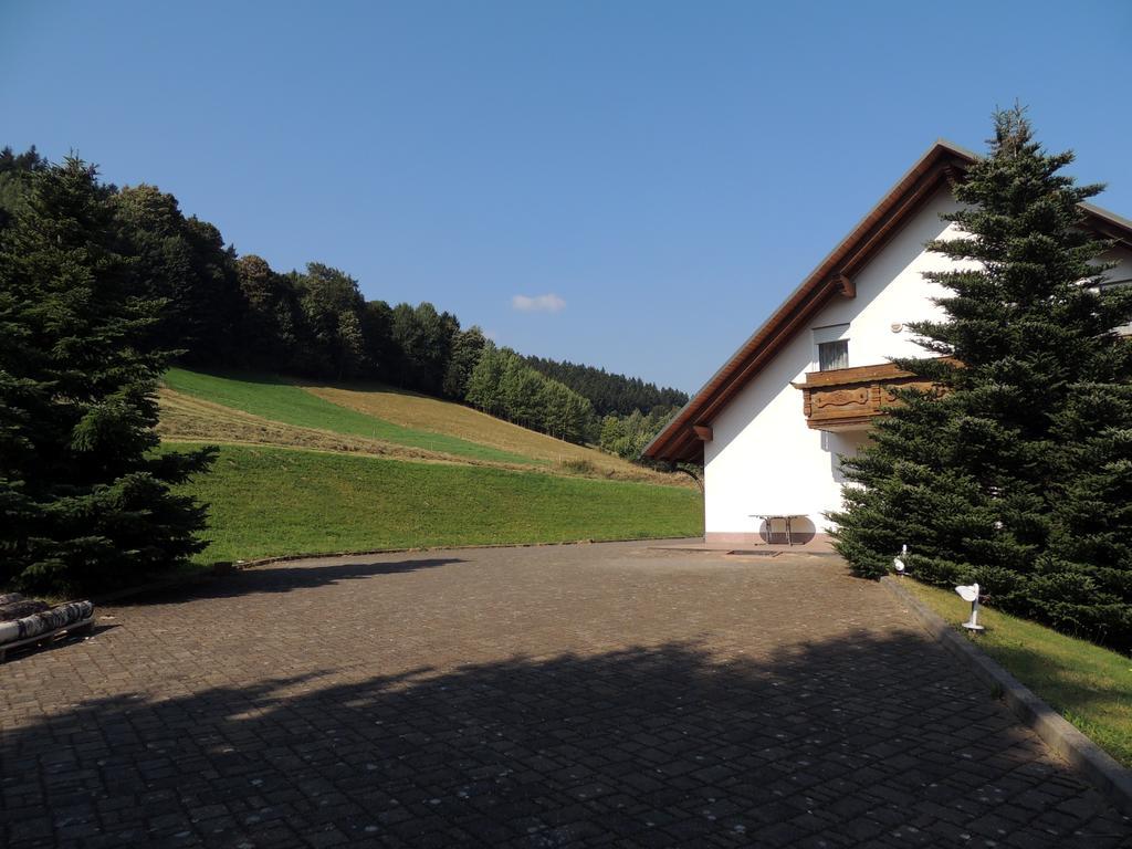 Gaestehaus Am Hirtenberg ไบรเทนบรุนน์ ภายนอก รูปภาพ