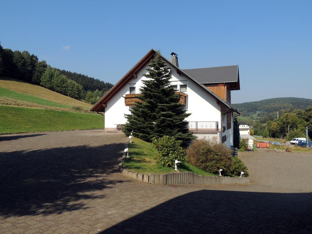 Gaestehaus Am Hirtenberg ไบรเทนบรุนน์ ภายนอก รูปภาพ