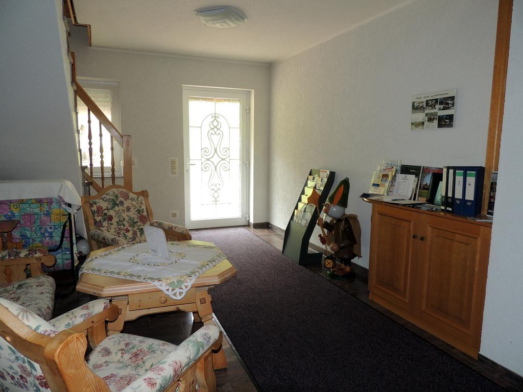Gaestehaus Am Hirtenberg ไบรเทนบรุนน์ ภายนอก รูปภาพ