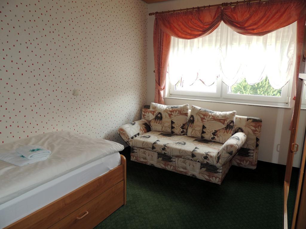 Gaestehaus Am Hirtenberg ไบรเทนบรุนน์ ภายนอก รูปภาพ