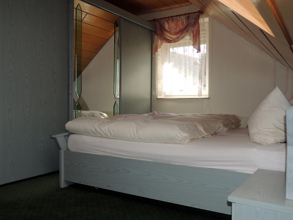 Gaestehaus Am Hirtenberg ไบรเทนบรุนน์ ภายนอก รูปภาพ