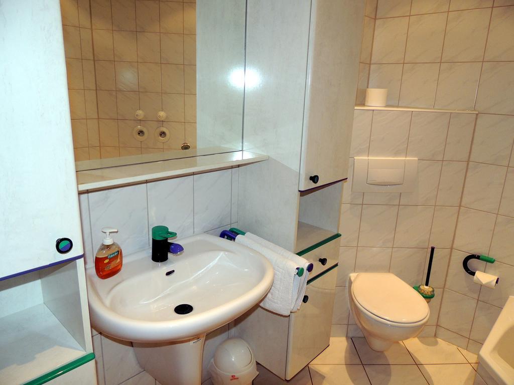 Gaestehaus Am Hirtenberg ไบรเทนบรุนน์ ภายนอก รูปภาพ