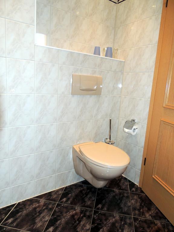 Gaestehaus Am Hirtenberg ไบรเทนบรุนน์ ภายนอก รูปภาพ
