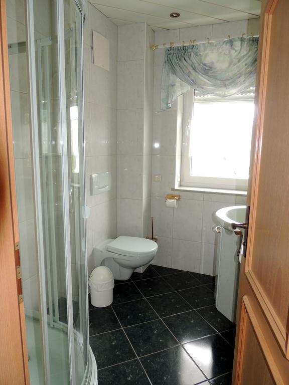 Gaestehaus Am Hirtenberg ไบรเทนบรุนน์ ภายนอก รูปภาพ